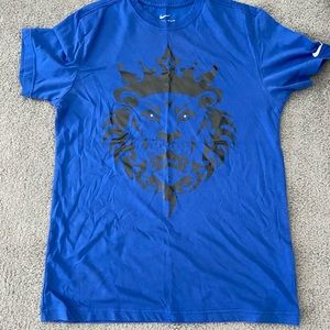 Nike lebron t shirt